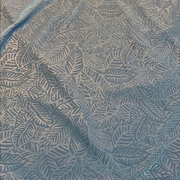 Greg Norman Collection | Women's 1/4 Zip Up - Picture 5 of 11